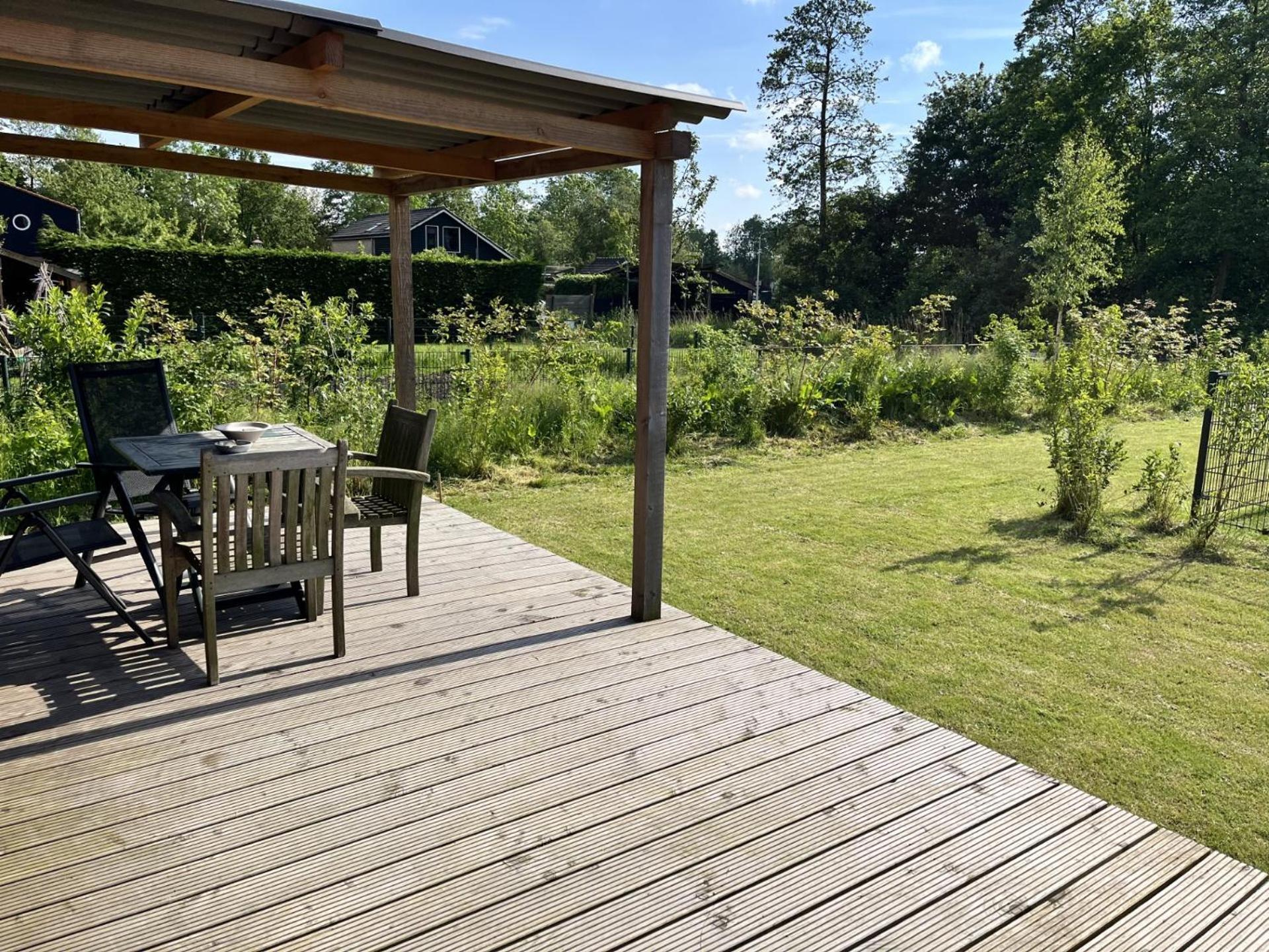 Vrijstaand Chalet Met Veel Buitenruimte En Veranda Zuid-Scharwoude 外观 照片