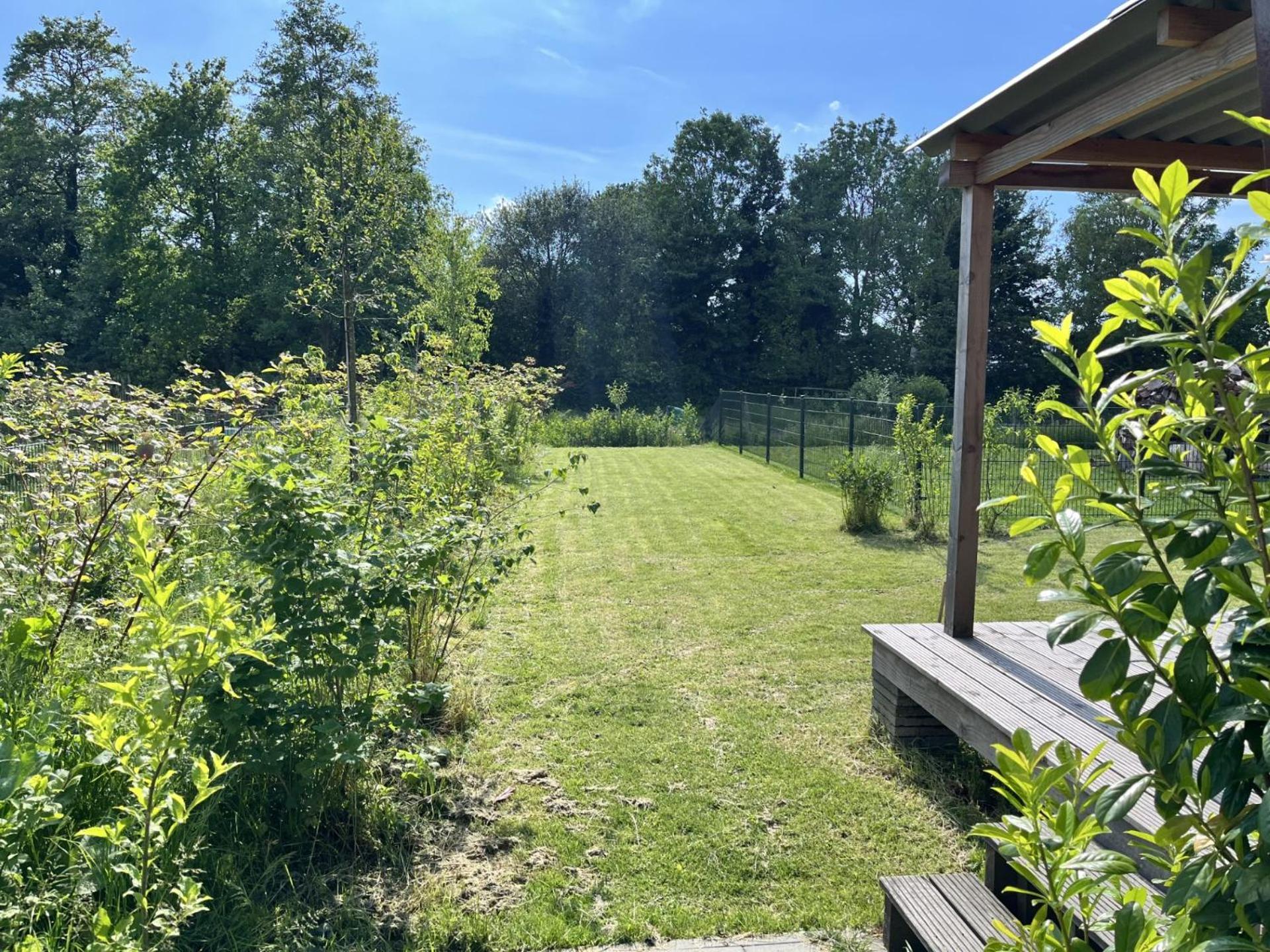 Vrijstaand Chalet Met Veel Buitenruimte En Veranda Zuid-Scharwoude 外观 照片